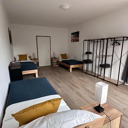 Apartmán Large Group Apartments - Single Beds - Free Parking - Near Duesseldorf Airport Duisburg