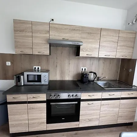 Apartmán Large Group Apartments - Single Beds - Free Parking - Near Duesseldorf Airport Duisburg