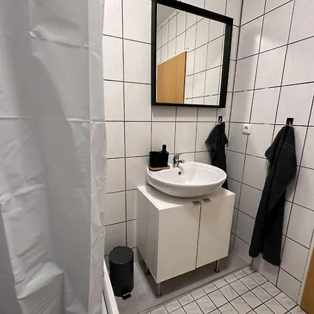 Apartmán Large Group Apartments - Single Beds - Free Parking - Near Duesseldorf Airport Duisburg