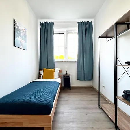 Apartmán Large Group Apartments - Single Beds - Free Parking - Near Duesseldorf Airport Duisburg